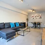 Urban Front - Walking Distance From Paceville And St George Bay