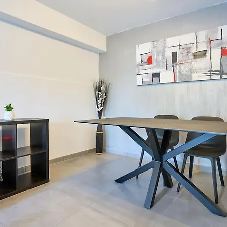 Apartament Urban Front - Walking Distance From Paceville And St George Bay